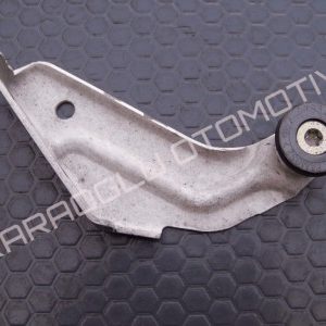 Renault Kangoo Sürgülü Kapı Rayı Ayağı Sol Üst 7700354514