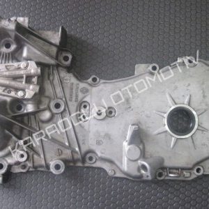 Dacia Sandero Motor Ön Kapağı 0.9 Tce H4B 135021284R