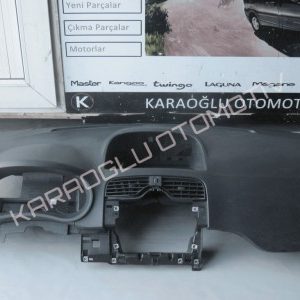 Renault Kangoo 3 Ön Göğüs Torpido 681006006R 8200454115