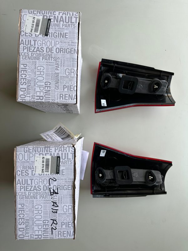 Dacia Logan Pıck Up Sol Sağ Stop Lambası 8200570944 8200570945 - Görsel 2