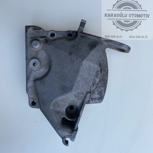 Renault Modus Clio Silindir Ön Kapağı Bağlantı Supportu Çıkma 1.2 D4F 8200032089