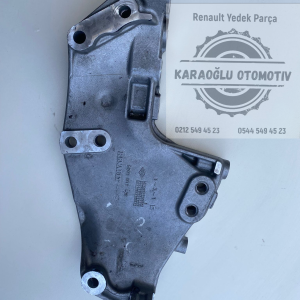 Renault Trafic 2 2.0 Dci M9R Silindir Kapak Bağlantı Sportu Çıkma 8201011432 8200741758