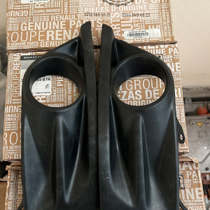 Renault Fluence Sağ-Sol Sis Çerçevesi Takım 261524983R