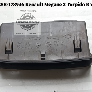 Renault Megane 2 Torpido Radyo Cebi 8200178946